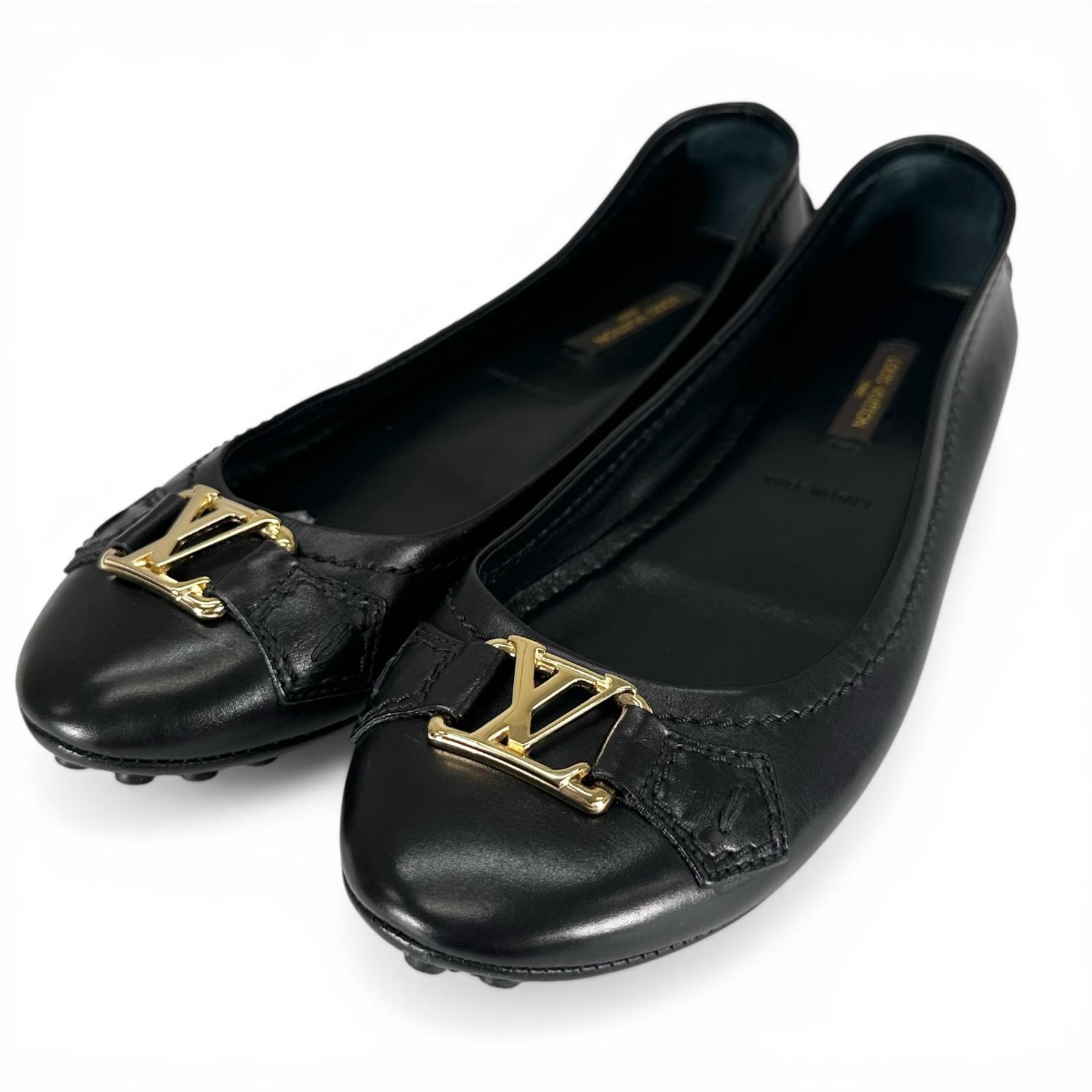 美品▲LOUIS VUITTON ルイヴィトン LVロゴタイプ なめし革 木目細かシューズ バレーシューズ 黒いこと ゴールド金具 36 イタリア製 レディース 保護すること袋付き添い人 【中古】