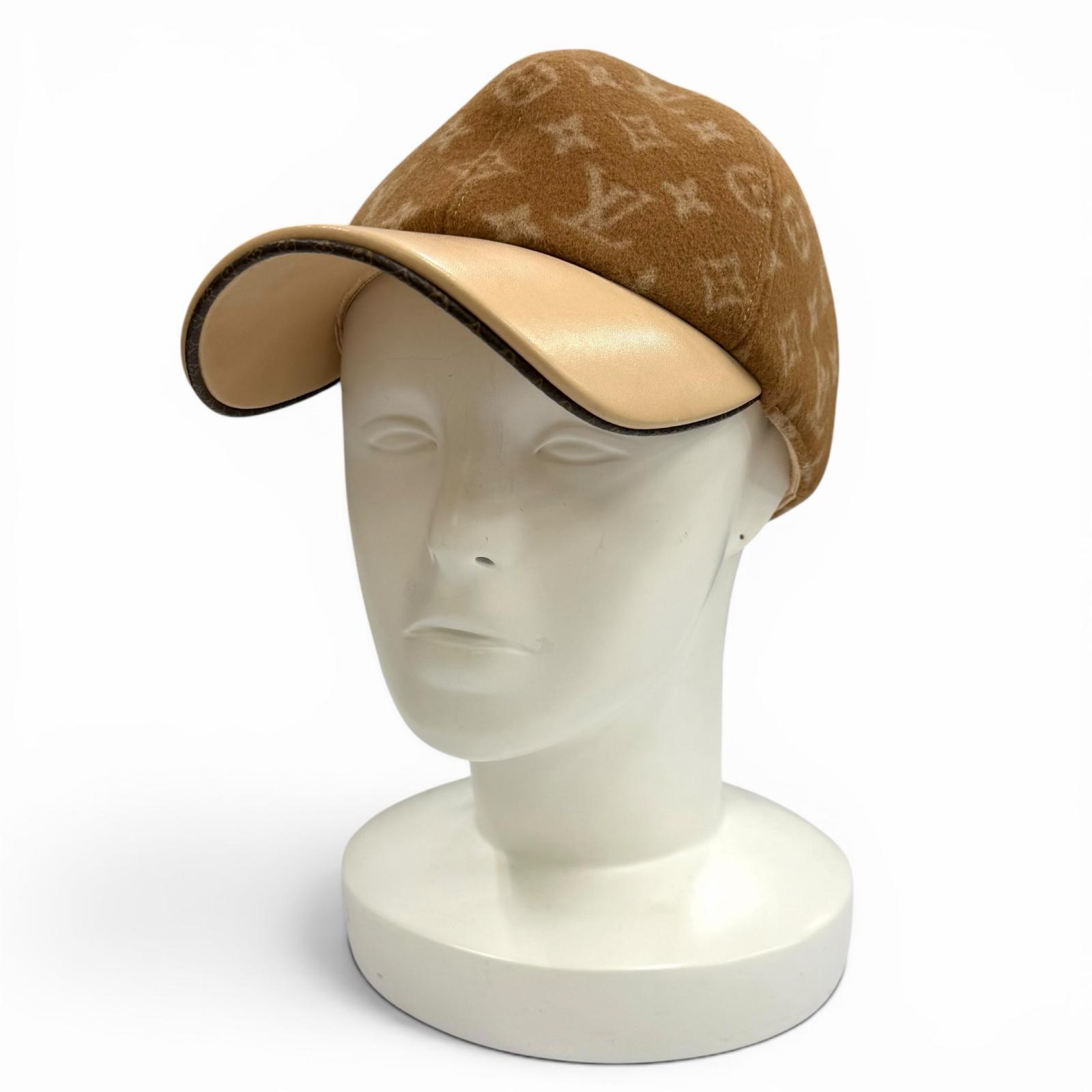 美品★LOUIS VUITTON ルイヴィトン M77292 モノグラム キャリーオン レザーブリム キャップ ベージュ M イタリア製 正規品 レディース メンズ 【中古】｜衣類＆ブランドリサイクル GREEN