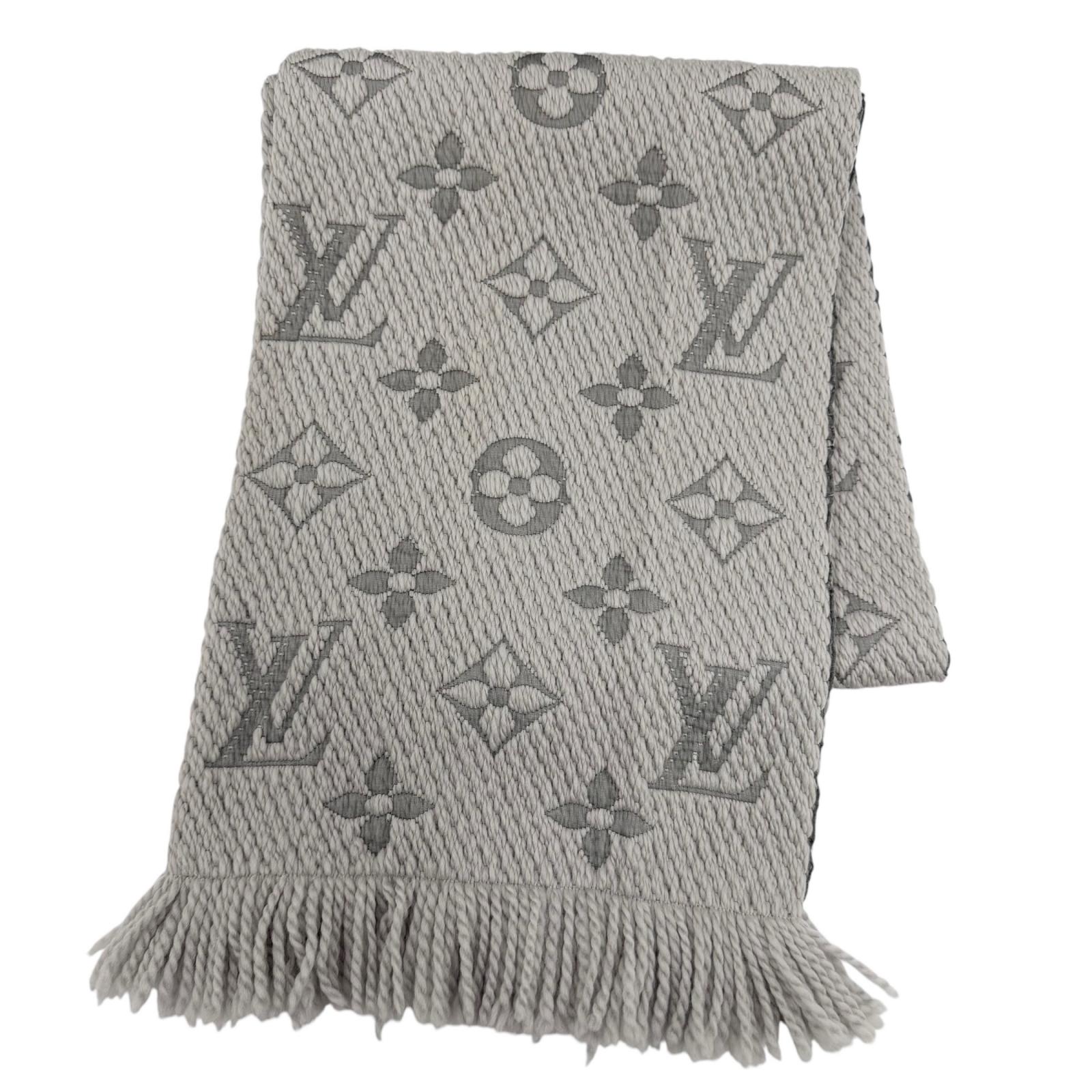 美品☆LOUIS VUITTON ルイヴィトン M74742 エシャルプ ロゴマニア ウール シルク グリペルル フリンジ マフラー イタリア製 レディース 箱付き 【中古】|衣類&ブランドリサイクル GREEN