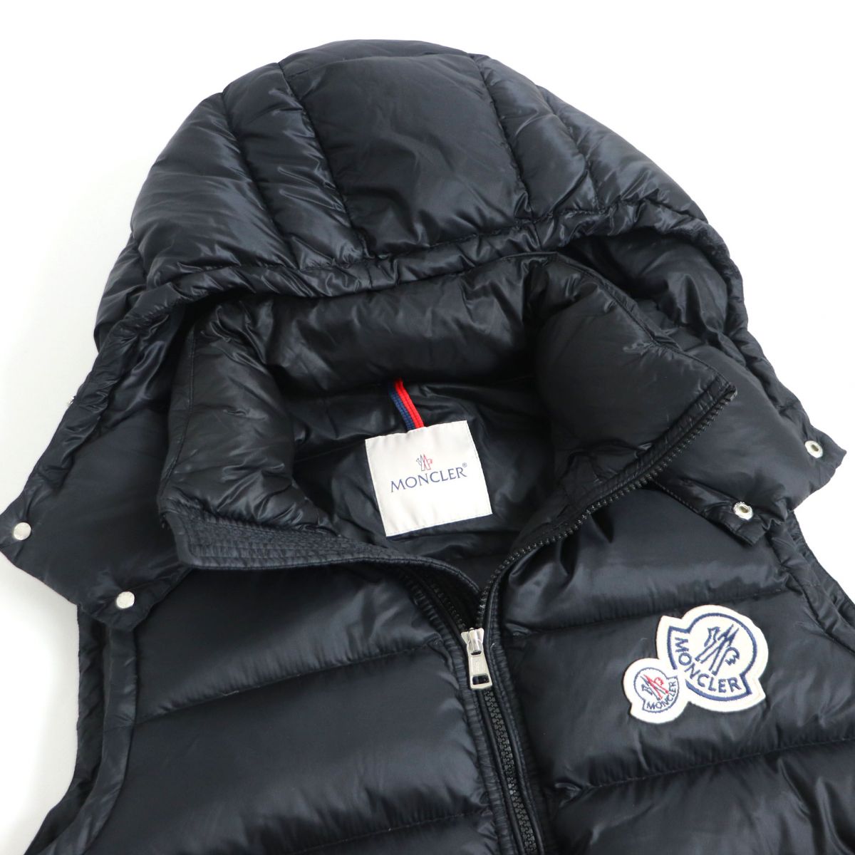綺麗さ上品さ 18年齢製 Moncler モンク軌跡 Gers Gilet ロゴワッペン供人 Wzip 綿羽最高 ジレ ネグロ 3 ブルガリア製 規定品 中古 O Tameshi トップコート ジャンバー Parturier Avocats Fr