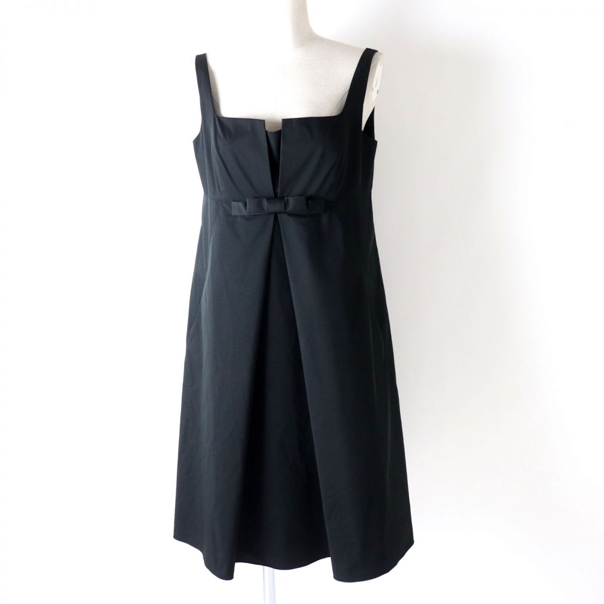 極美品◎正規品 FOXEY NEW YORK フォクシー ニューヨーク 26230 レディース リボン付き ノースリーブ ワンピース ブラック 黒 42