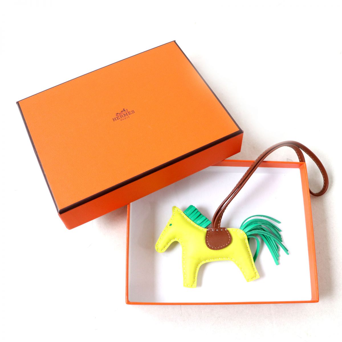 極美品◎フランス製 HERMES エルメス アニョーミロ 箱付き PM ロデオ