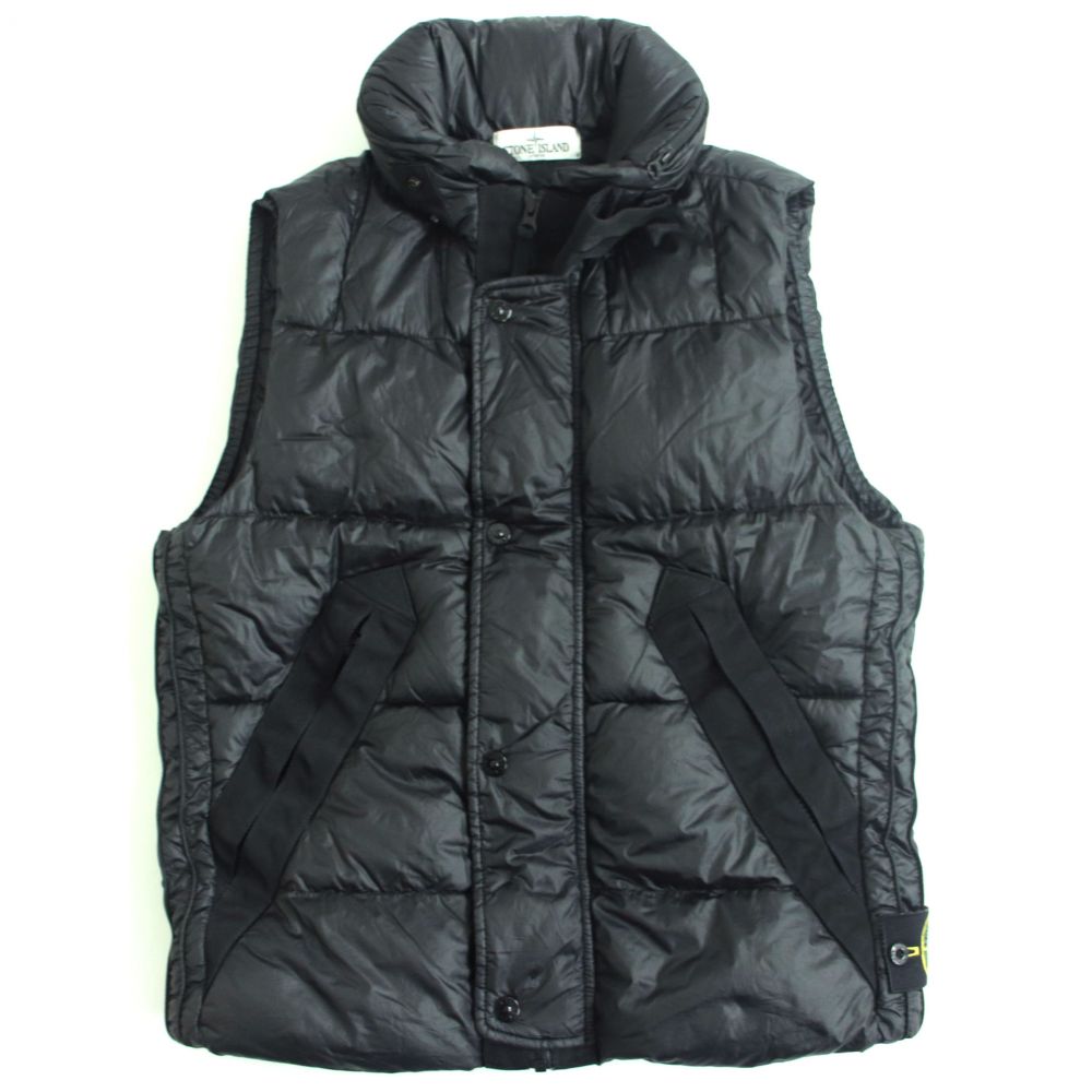 楽天1位 中古 美品 Stone Island ストーンアイランド ロゴワッペン付き フード入り ダウンベスト ブラック S メンズオススメ シンプル 即日出荷 Vulkanvegasissix Dcfo Dk
