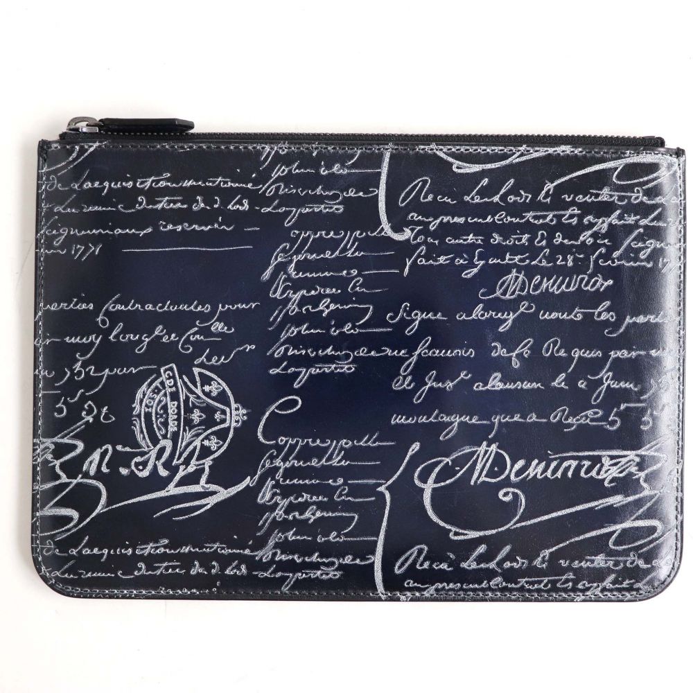 楽天市場 中古 美品 ベルルッティ Nino Pm カリグラフィ プラチナパティーヌ レザー クラッチバッグ ブルー系 Meteorite 保存袋付き メンズ 衣類 ブランドリサイクル Green