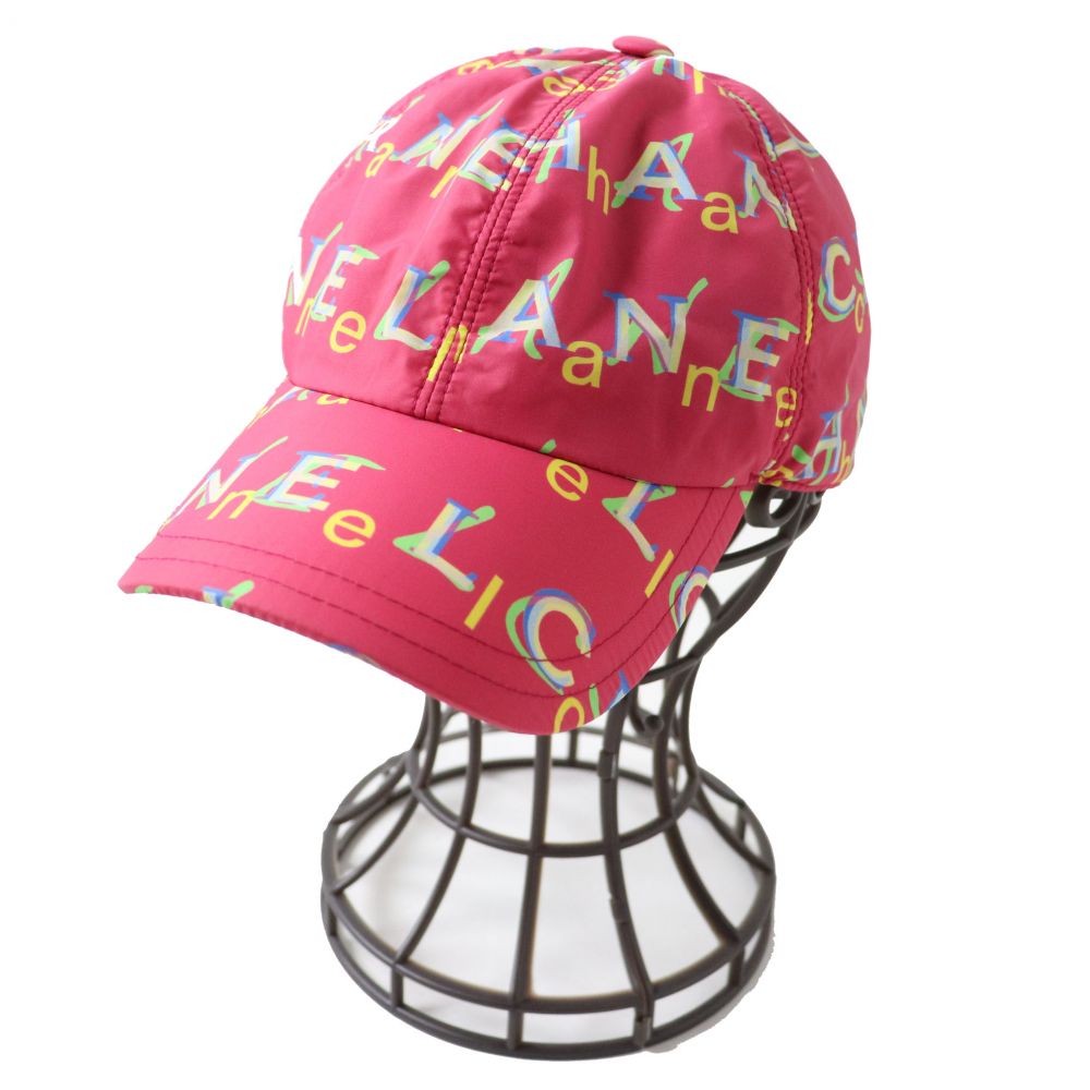 19p ココマークボタン付き 極美品 正規品 レディース キャップ 帽子 Chanel イタリア製 極美品 正規品 シャネル 19p 中古 ロゴ総柄 ピンク マルチ ロゴ総柄 可愛い