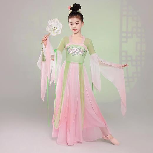 子供中華ダンス衣装ロングチャイナドレス中華服漢服飄逸スリット振り袖水袖中国古典舞踊ダンス衣装女の子練功服二胡箏フルート古典楽器吹奏会演奏会扇子舞合唱中華ドレス飄逸女漢唐斉胸スカート120130140150160170グリーン