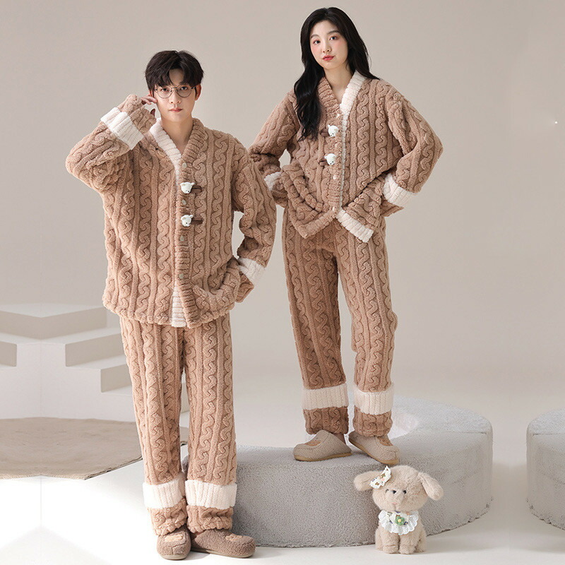 ペアパジャマ もこもこ 冬 男女2着 セット 厚手 セットアップ カップル 春 秋 パジャマ 秋冬 ルームウェア フランネル ポリエステル おしゃれ ペア 長袖 前開き レディース 夫婦 メンズ 上下セット 結婚祝い プレゼント お祝い