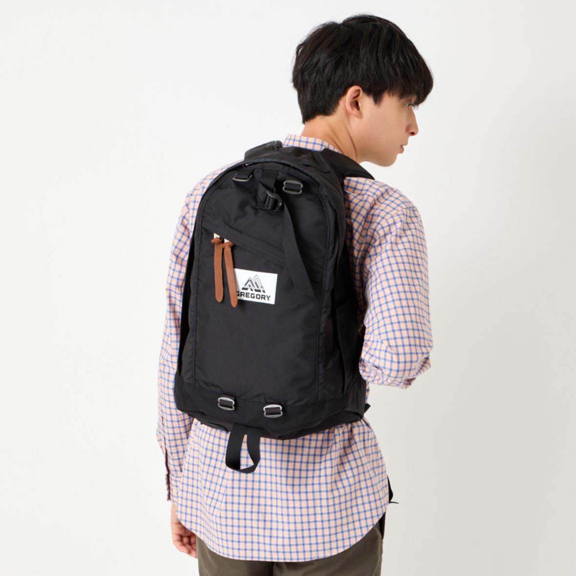 【公式店限定】グレゴリー GREGORY デイパック　ダブルポケット　クラシック デイパック ダブルサイドポケット ブラック | グレゴリー公式