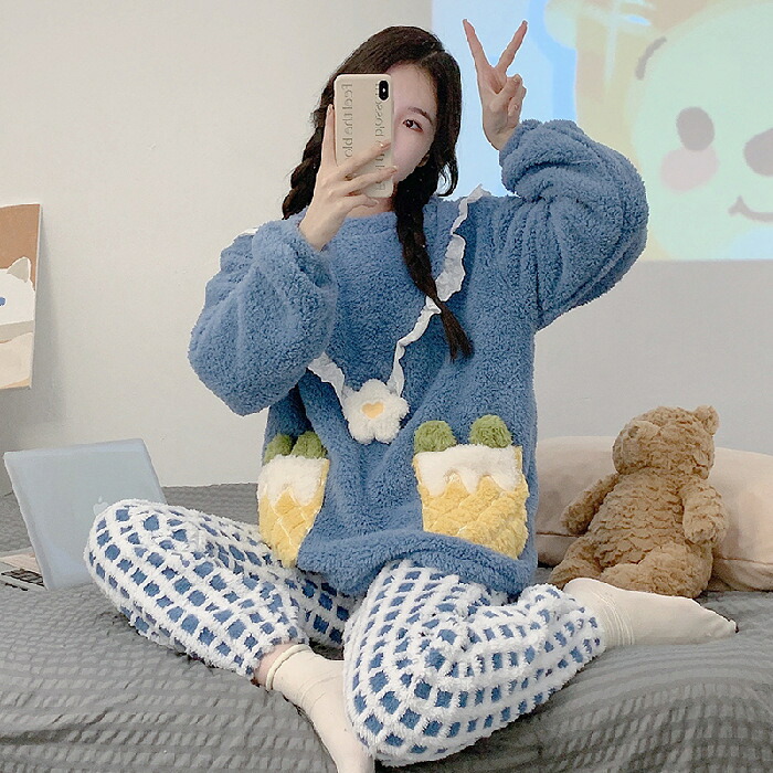 暖かいパジャマ部屋着　可愛いリボン (T)｜グリンファクトリー