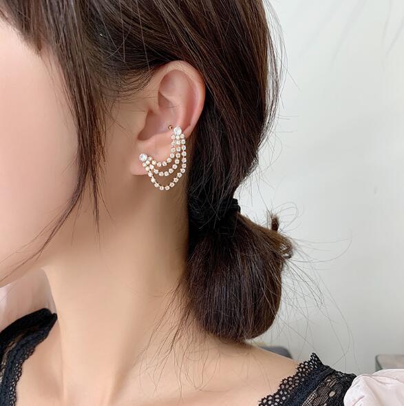イヤーカフ アクセサリー ストーン キラキラ デザイン タッセル 片耳用 T Marcsdesign Com