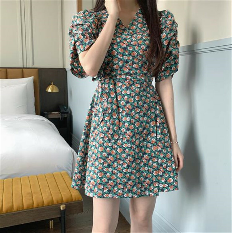 花柄 スリムフィット 快適 プリーツ 半袖 おしゃれ ワンピース T Loeschenart Com