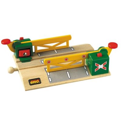 (未使用･未開封品)　BRIO WORLD ライト付き踏切シグナル 33862 qdkdu57 Amazon.co.jp: BRIO ライト付き踏切シグナル 33862 : おもちゃ