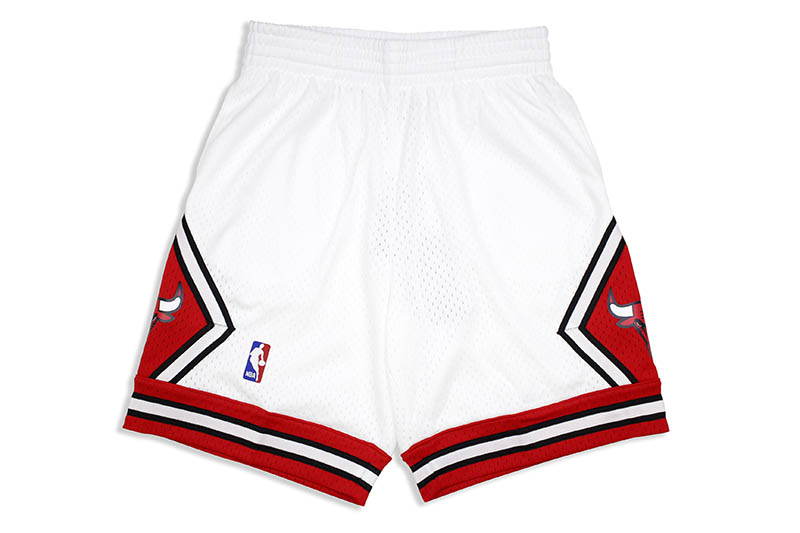 ミッチェル＆ネス NBA シカゴ・ブルズ スウィングマン ショートパンツ Mitchell&Ness NBA シカゴ・ブルズ ショートパンツ/ショーツ