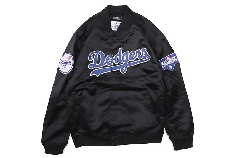 楽天市場】PRO STANDARD CHICAGO BULLS TRIPLE BLACK VARSITY JACKET