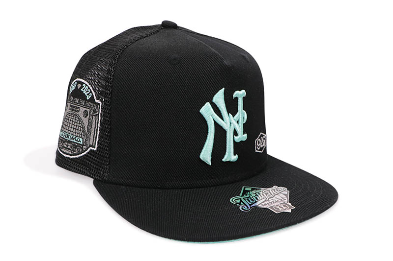 TWNTY TWO TIFFANY MESH TRUCKER CAP (BLACK/TIFFANY BLUE UNDER VISOR)トゥエンティートゥー/メッシュトラッカーキャップ/ツバ裏ティファニーブルー/ブラック｜GROW AROUND グロウアラウンド