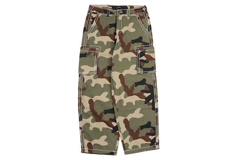 TRUE RELIGION 迷彩ショートパンツ　水着 楽天市場】TRUE RELIGION CAMOUFLAGE SWIM SHORTS (TRM416FLC