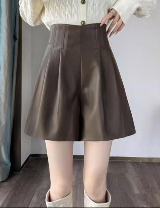女性 レディース ファッション おしゃれ かわいい 韓国 春秋冬 ショート パンツ ハイウエスト Aライン カジュアル シンプル ボトムス｜グロースショップ