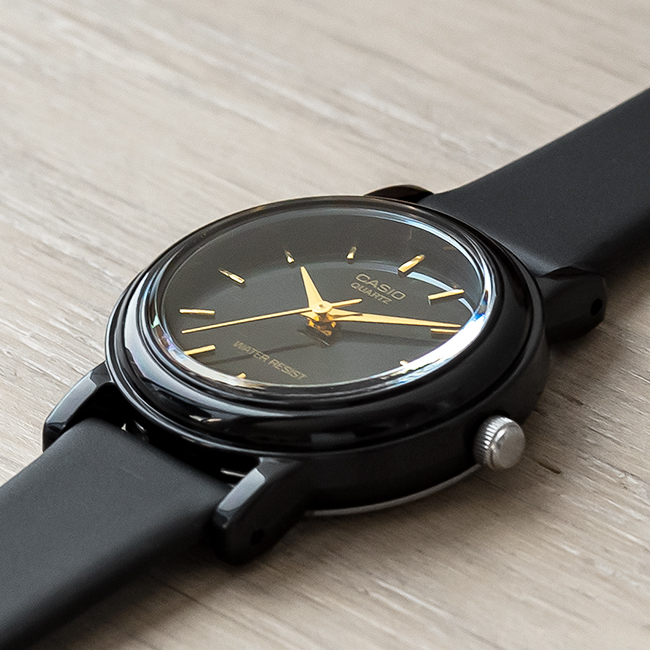 【楽天市場】【10年保証】【日本未発売】CASIO STANDARD カシオ スタンダード LQ-139EMV-1A 腕時計 時計 ブランド