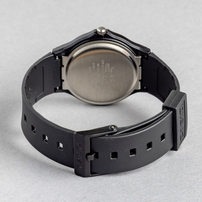 【10年保証】【日本未発売】CASIO STANDARD MEN カシオ スタンダード MQ-24 腕時計 時計 ブランド メンズ レディース キッズ 子供 男の子 女の子 チープカシオ チプカシ アナログ ブラック 黒 ホワイト 白 銀 金 薄型 軽量 軽い 海外モデル ギフト プレゼント