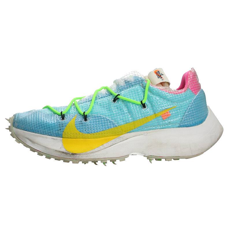 athlete in progress off white