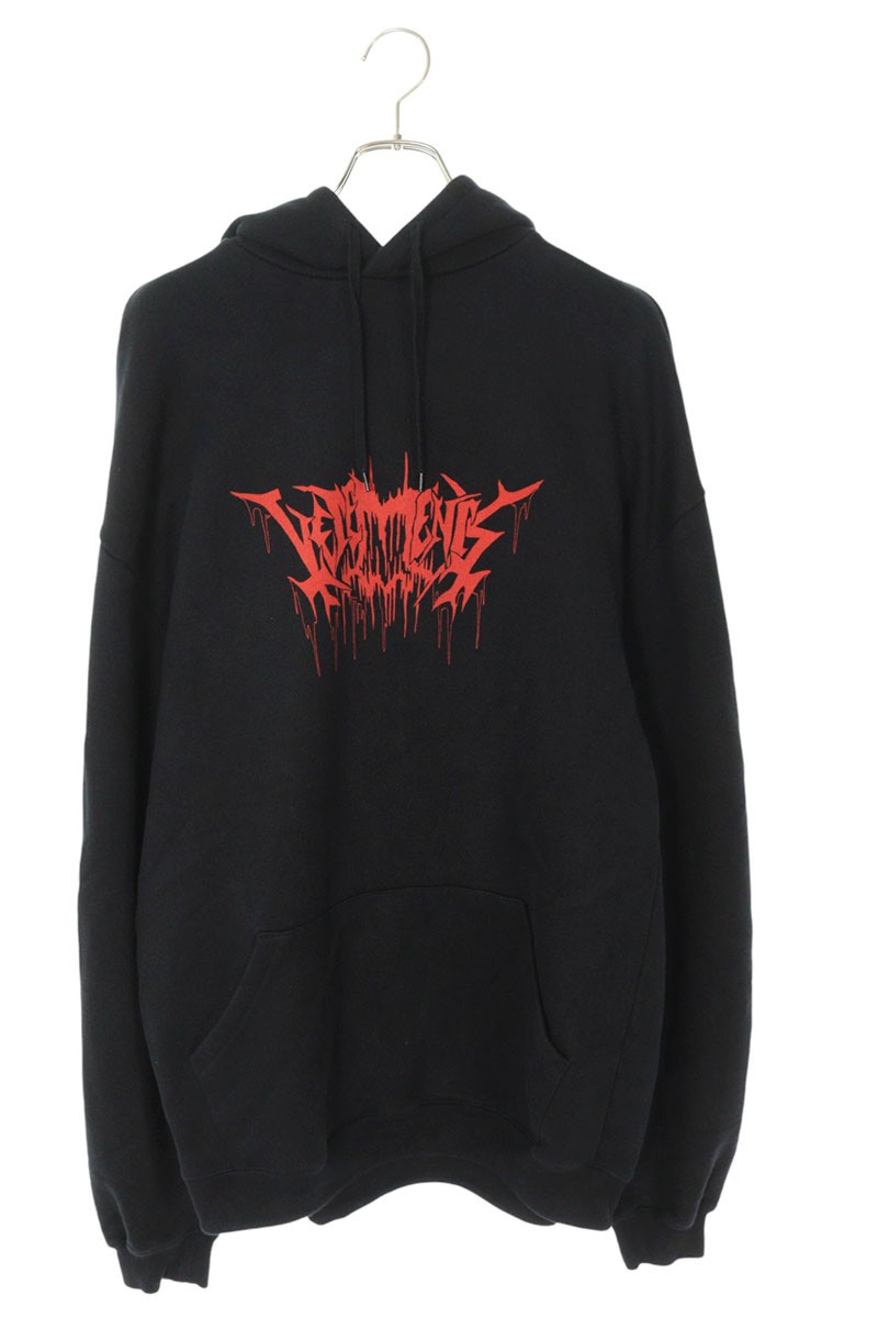 ヴェトモン VETEMENTS　 サイズ:S 17AW WAH18TR13 メタルロゴプリントプルオーバーパーカー(ブラック)【329052】【SS13】【メンズ】【中古】bb223#rinkan*B 58,443円