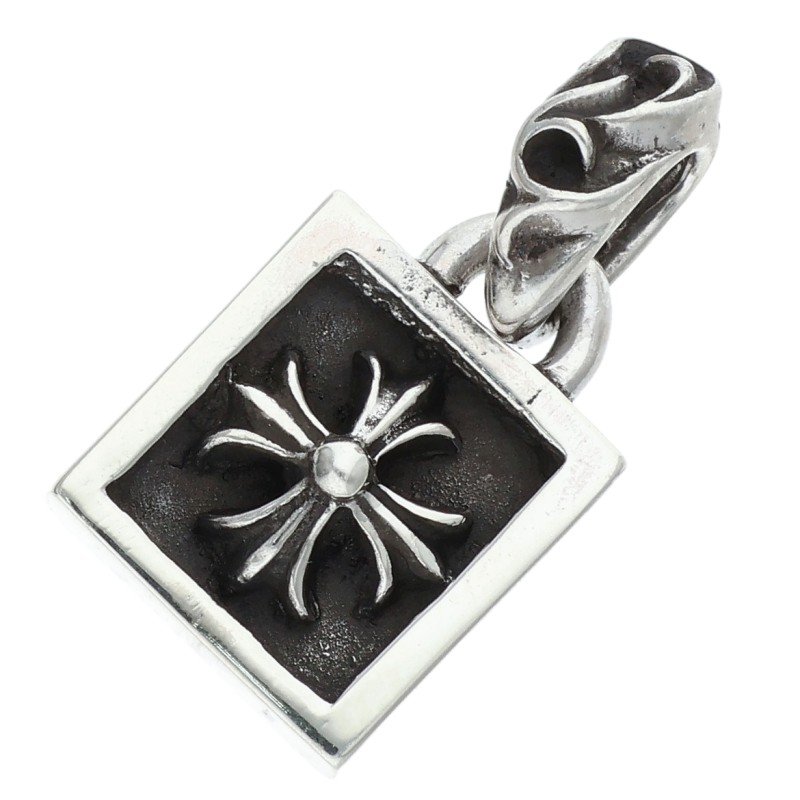 クロムハーツ Chrome Hearts   FRAMED CH PLUS フレームドCH足し加える 年寄りの惹きつける しろがね色首飾りいの一番(しろがね色 3.58g)【222062】【NO05】【小物】【中古】bb432#rinkan*B