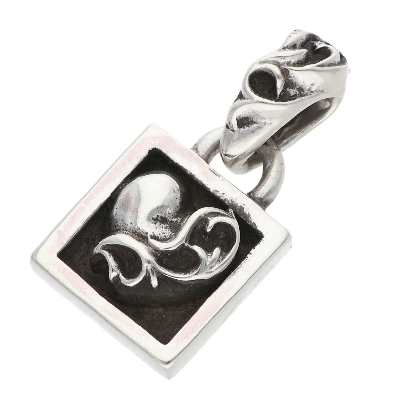 クロムハーツ Chrome Hearts   FRAMED HEART フレームドハート 惹き付ける しろがね色頸飾りいの一番(しろがね色 5.5g)【105062】【HJ12】【小物】【中古】bb455#rinkan*B