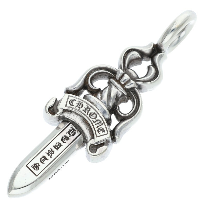 クロムハーツ Chrome Hearts　 DOUBLE DAGGER ダブルダガー ペンダント シルバーネックレストップ(シルバー 22.93g)【5140
2000
62】【OK15】【小物】【中古】bb440#rinkan*B