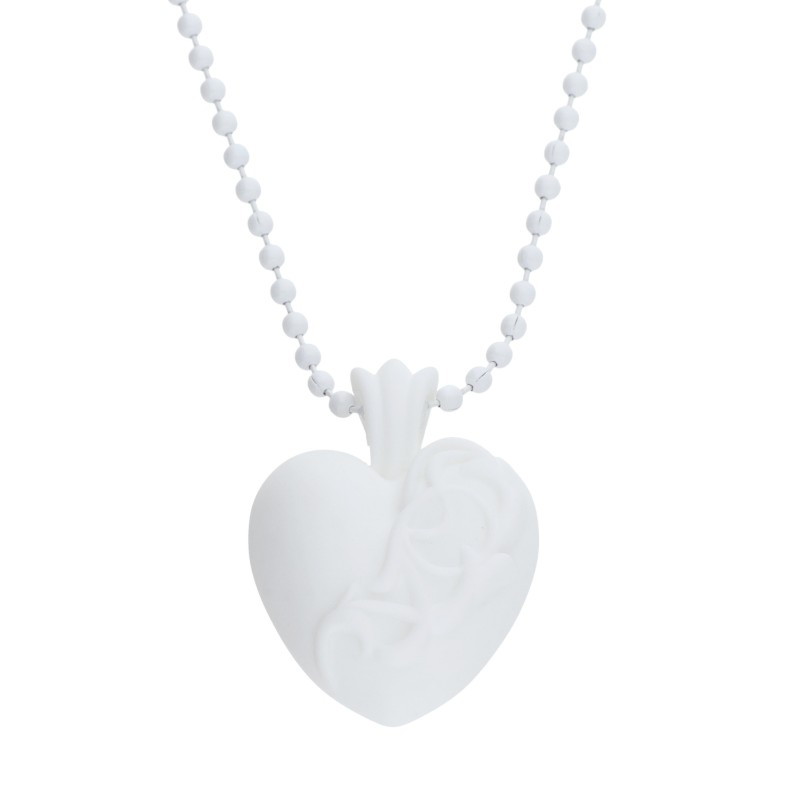 クロムハーツ Chrome Hearts   RUBBER HEART 天然ゴムハート形 ケイ素樹脂頸飾り(白いこと 総掛け目11.6g)【706062】【SS07】【小物】【中古】bb134#rinkan*S