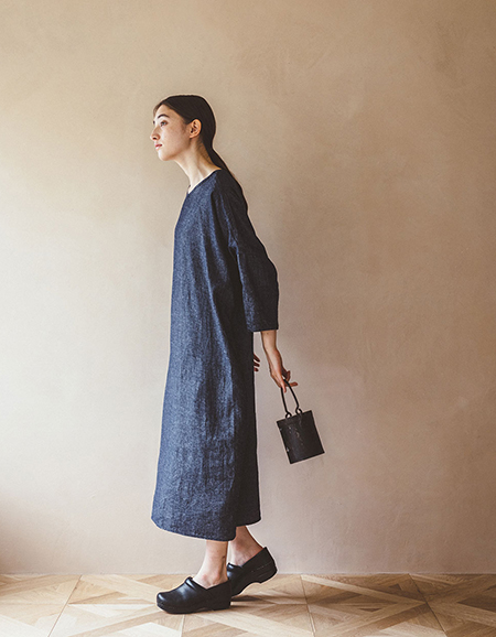 新作入荷!!】 fog linen ネイビーリネンデニム クルタ クリスティン