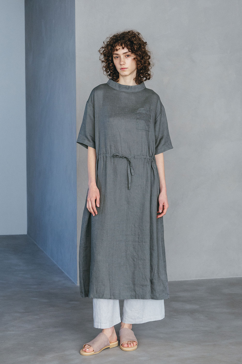 【美品✨洗える】フォグリネンワーク リネン ノーカラーダブルコート ワンピース fog linen work(フォグリネンワーク)/ インゲ コートワンピース