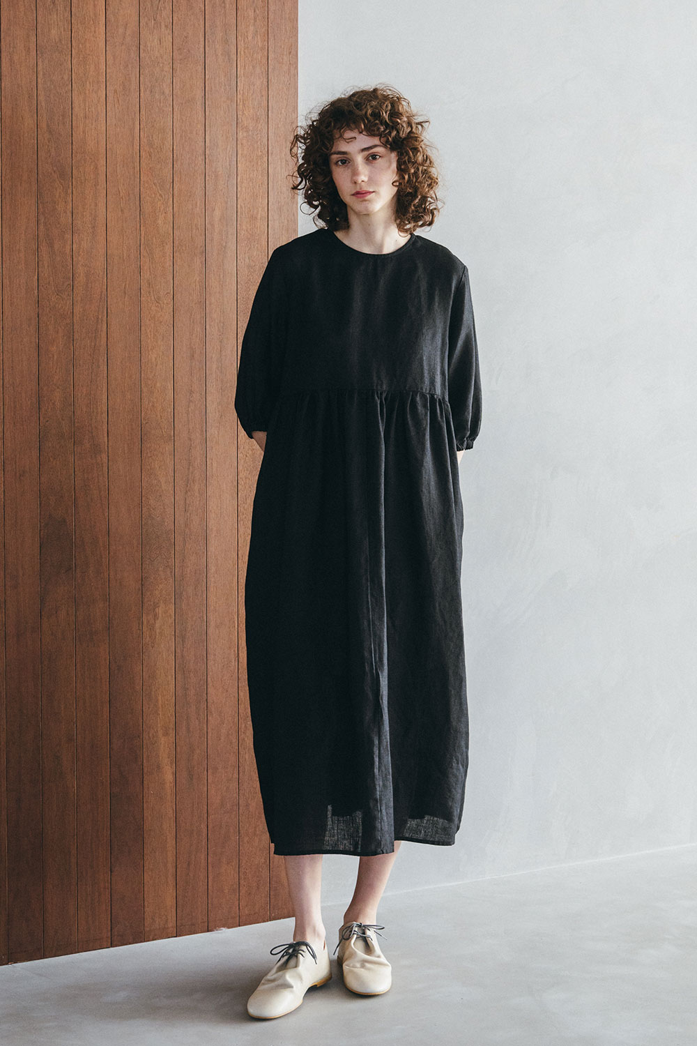 fog linen work フォグリネンワーク ワンピース 20220908102835_1.jpg