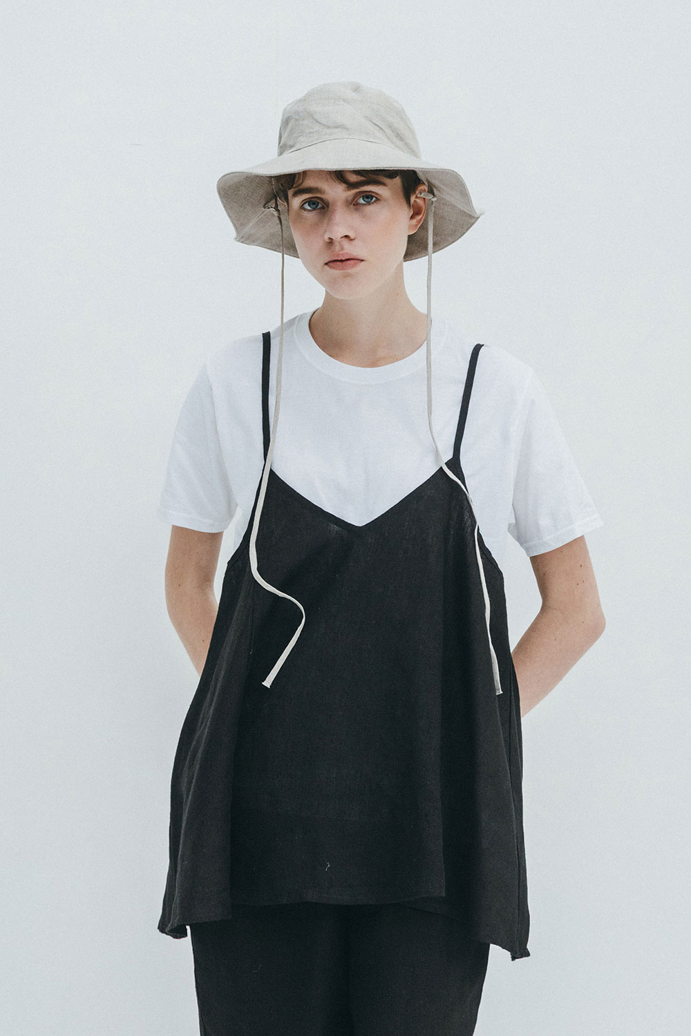 【予約】フォグリネンワーク 　ジェニー　キャミソール　ブラック　【未試着品】リトアニア製 fog linen work 【2026 SPRING WEAR】（2026年4月入荷予定）