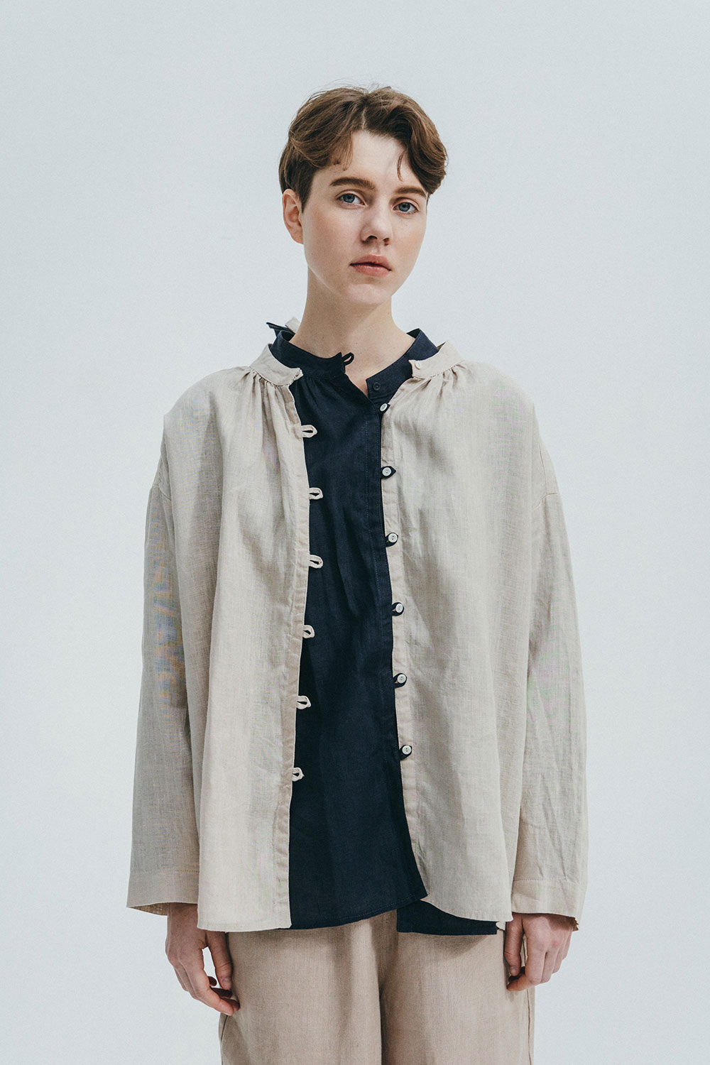 【NEW】フォグリネンワーク 　ベッカ　リボントップ　イヴォワール　【未試着品】リトアニア製 fog linen work 【2026 SPRING WEAR】