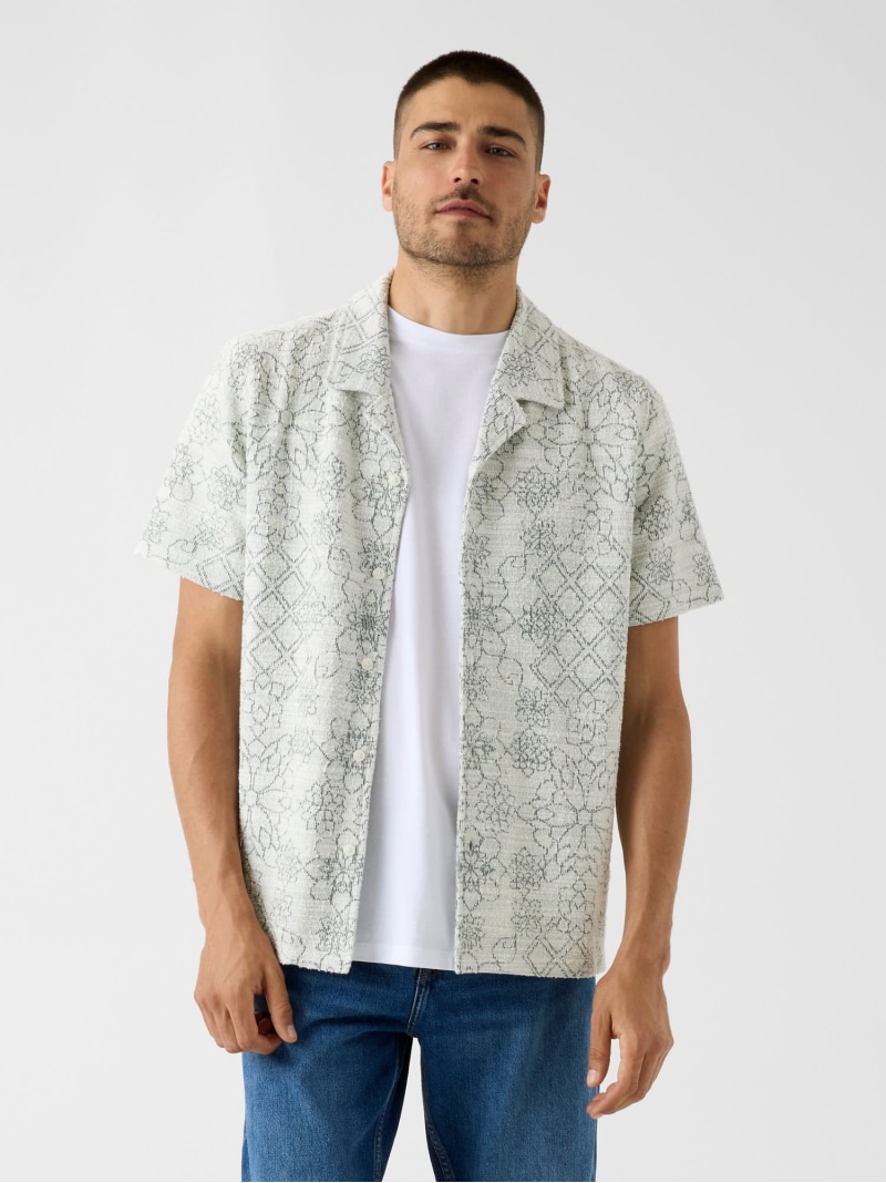 GUESS/(M)NOMAD Jacquard Shirt プルオーバー 半袖 GUESS ゲス トップス プルオーバー・トップ ベージュ【貨物輸送無料】[ Fashion]