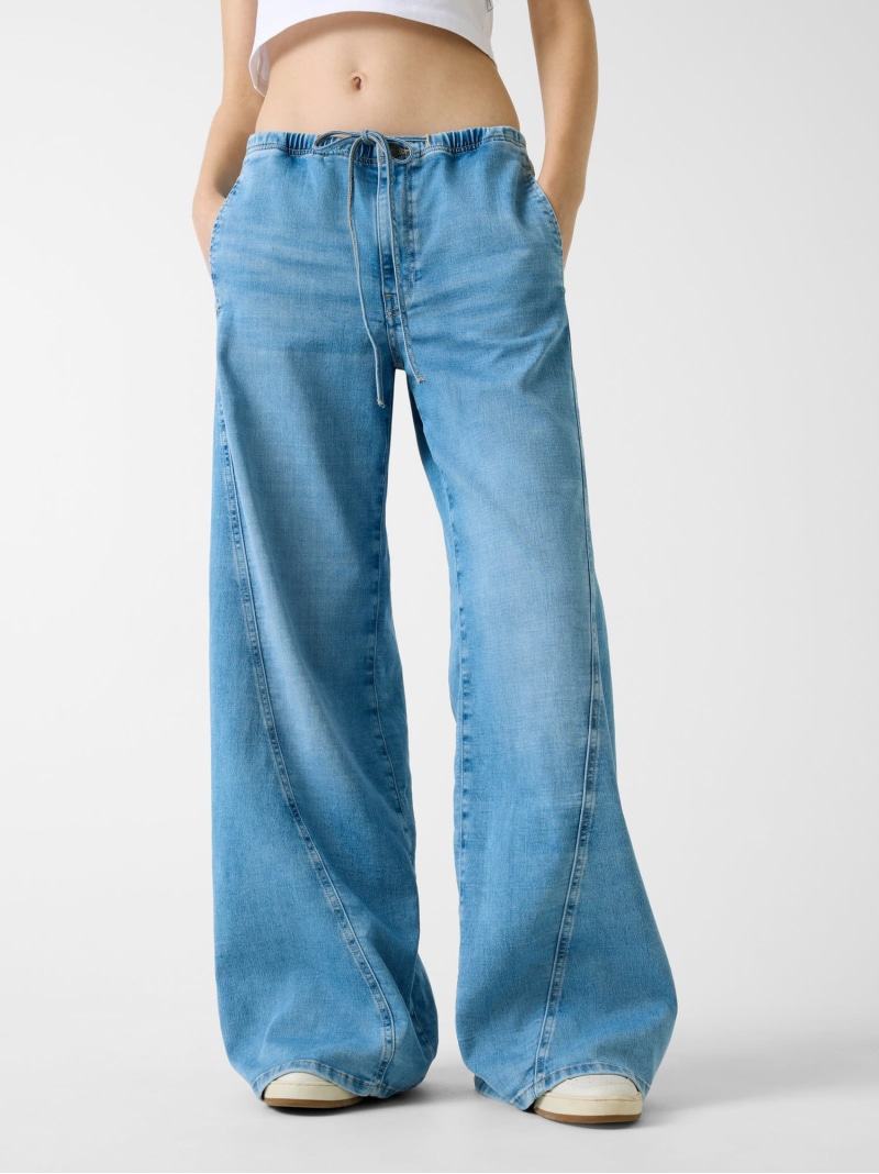 GUESS JEANS/(W)LR Twisted Jogger GUESS JEANS ゲス パンツ ジーンズ・デニムパンツ ブルー【送料無料】[ Fashion]