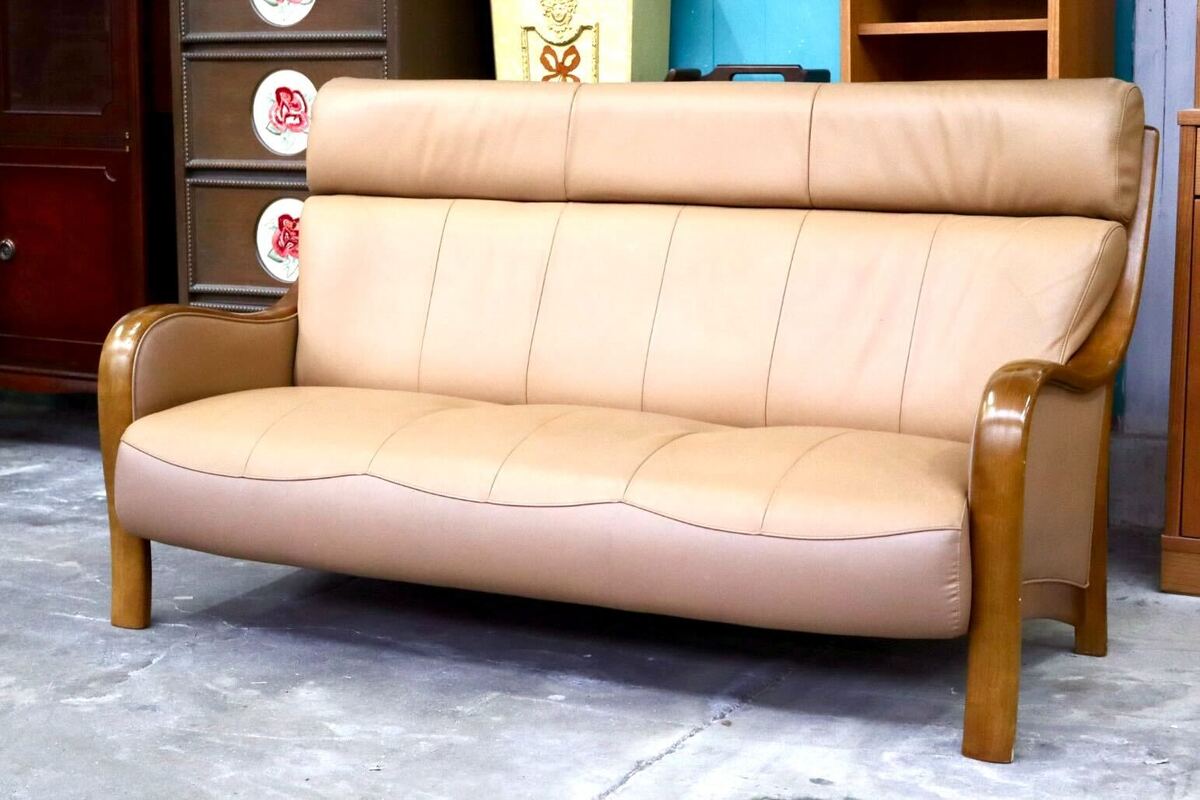 【中古】GMIK890 karimoku / カリモク Direttore ディレトーレ 3人掛け寝椅子 トリプル寝椅子 寝いす 本革 国産調度品 【中古調度品】