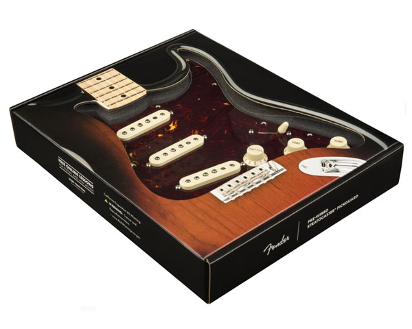Fender USA（フェンダー）純正パーツ Pre-Wired Strat Pickguard, Original '57/'62 SSS Tortoise Shell 0992345506｜STARROW ONLINE STORE