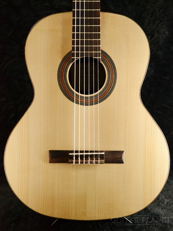 Orpherus Valley Guitars エレガット