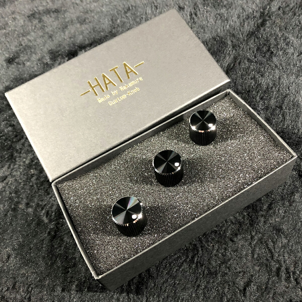 楽天市場】HATA ヒラメローレット・ハットノブ -BLACK- 《1セット3個入り》 新品[畑精密,ハタ][Hat Knob][ブラック,黒][Electric  Guitar,Bass,エレキギター,ベース,エフェクター] : ギタープラネット