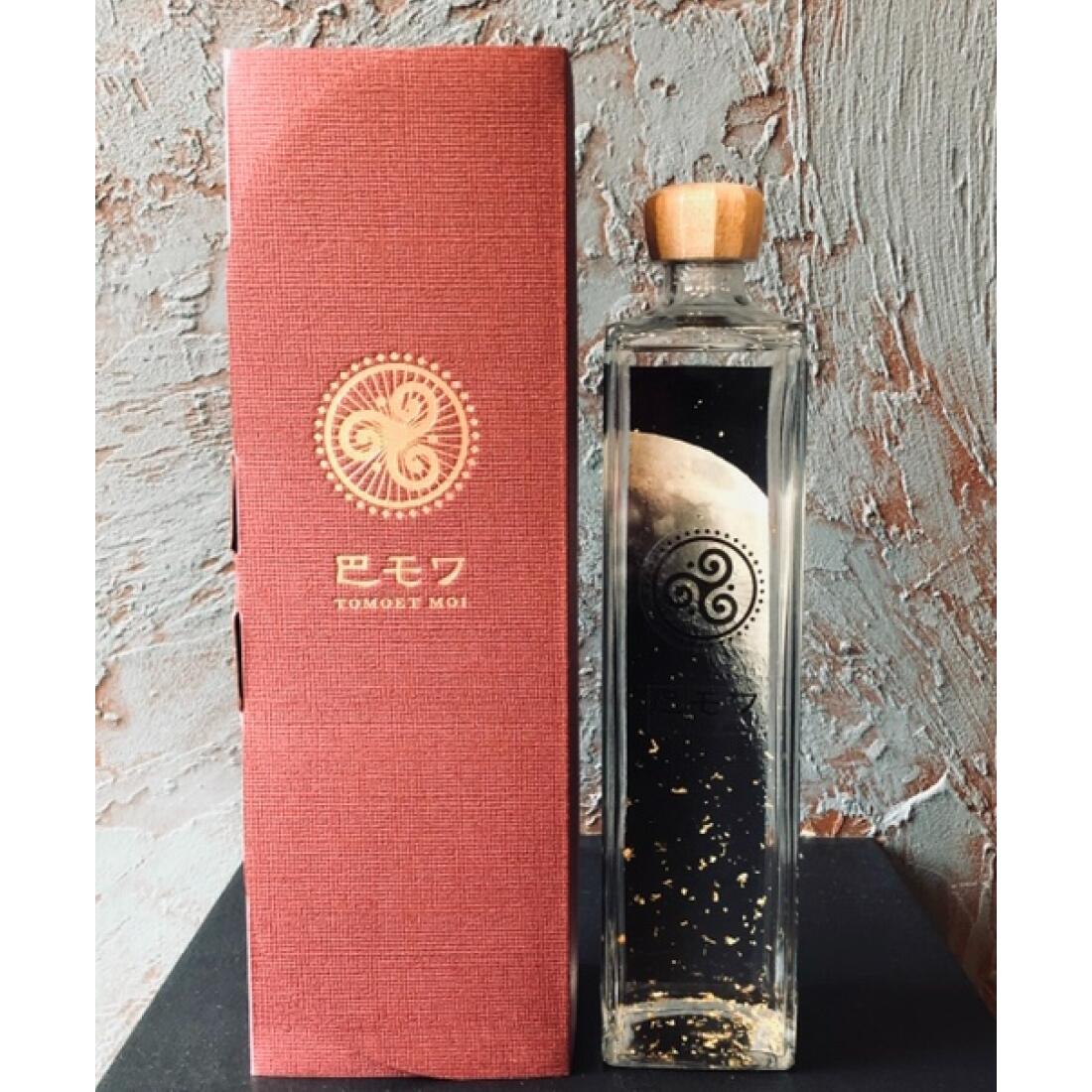 【送料無料】奄美大島 西平酒造 黒糖焼酎 巴モワ 720ml 鹿児島 産地直送 お取り寄せ ご当地 ご当地グルメ 食品 食材 グルメ 贈答 ギフト 飲み物 酒 焼酎