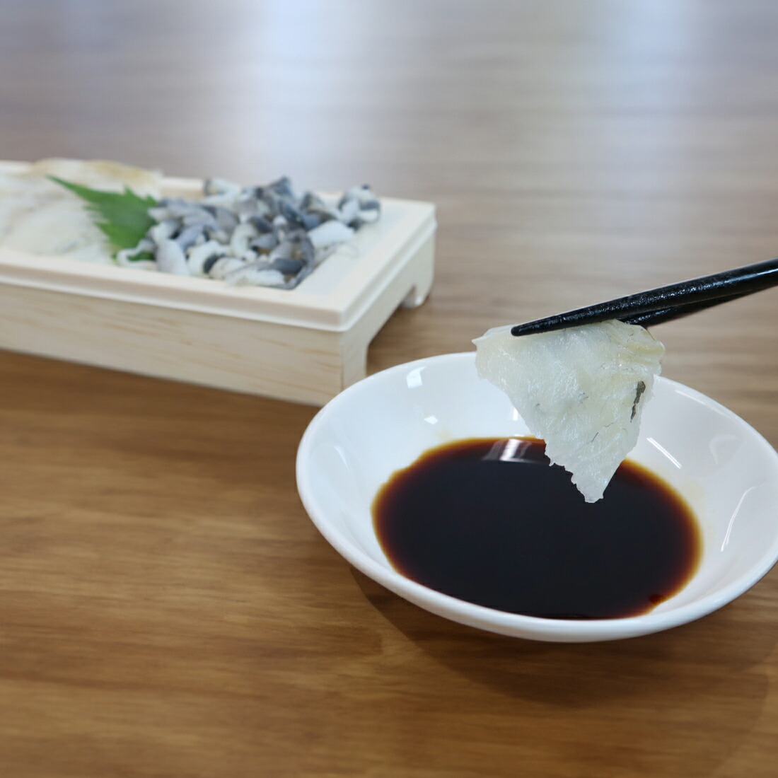 【送料無料】蒲焼かないうなぎ 龍鰻たたき&うっ皮2個セット 魚 海鮮 鹿児島 おつまみ ご飯のお供 ごはんのお供 ご飯のおとも 産地直送 お取り寄せ グルメ ご当地 ご当地グルメ 食品 食材 食べ物 グルメ ギフト プレゼント 敬老の日 敬老