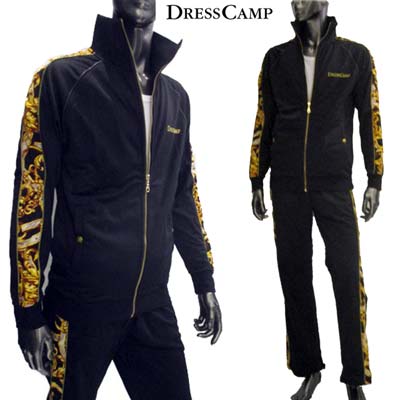 楽天市場 ドレスキャンプ Dress Camp メンズ トップス セットアップ上下組 訳あり トップスラバー部分劣化 破れ等あり バロック調ロゴプリント付セットアップジャージ 42 D 09 13s Dress Camp 送料無料 Smtb Tk ガッツ ブランドショップ