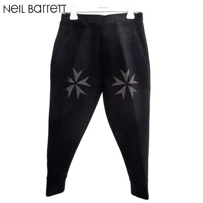 【楽天市場】ニールバレット Neil Barrett メンズ パンツ ボトムス スウェットパンツ 膝プリントスウェットパンツ ブラック