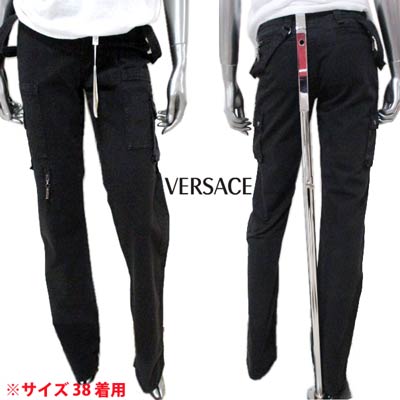 ヴェルサーチ VERSACE レディース パンツ ボトムス ロゴ ロゴ刻印ボタン/刻印ジップ・サイドポケット付きカーゴパンツ ブラック GY7100 20911 900 (R43800) 03A 【送料無料】 【smtb-TK】
