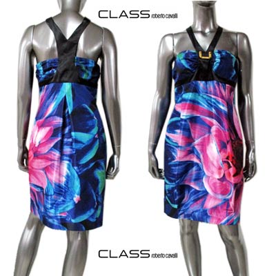 クラスロベルトカバリ Class Roberto Cavalli レディース トップス ワンピース ロゴ フロント金具部分ロゴ刻印・花柄プリント付きドレスワンピース ブルー 10P CD391 V01 (R110250) GT10A 【送料無料】 【smtb-TK】|ガッツ ブランドショップ