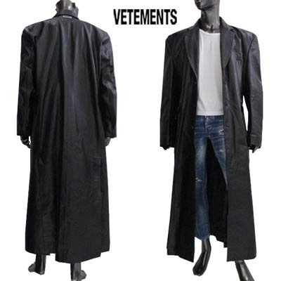 VETEMENTS コート　イタリア製　ヴェトモン　ベトモン VETEMENTS コートイタリア製ヴェトモンベトモン