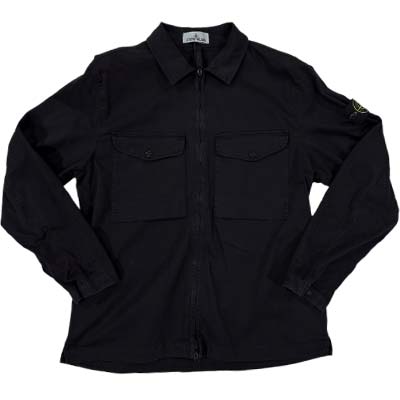 STONE ISLAND ストーンアイランド 長袖シャツ メンズ トップス フラップポケット・アーム部分ボタン付きエンブレムコンパスロゴバッジ・フロントジップ開閉カジュアルシャツ ブラック K1S151200128 S0012 V0029 (R83600) BJ521 2025年春夏新作 【送料無料】 【smtb-TK】|ガッツ ブランドショップ