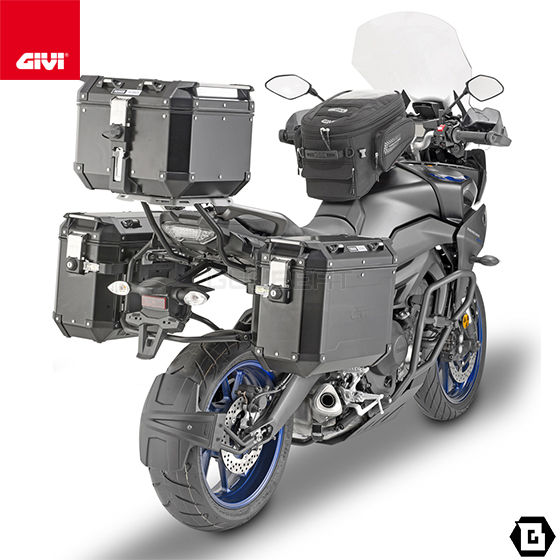 GIVI RM02 ユニバーサルスプラッシュガード／ジビ バイク用品