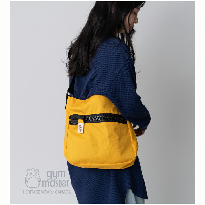 Fluke Frog 公式 メガジップショルダー メガジップ ショルダーバッグ 肩掛けカバン 鞄 かばん 斜め掛けバッグ カジュアル かっこいい かわいい おしゃれ イエロー ピンク グリーン ブラック ギフト フェス 海外 ジムマスター f221730